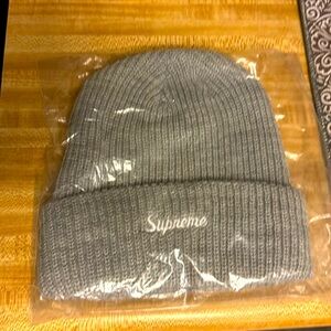 Brand new supreme beanie.